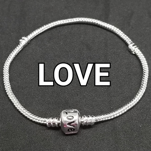🆓️ Item! Charm Bracelets and Necklaces - Picture 3 of 4